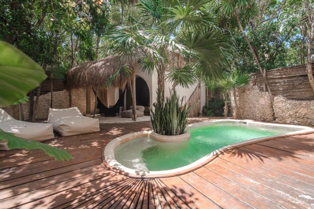 Double or Twin Room with Pool View,962107813:JPEG